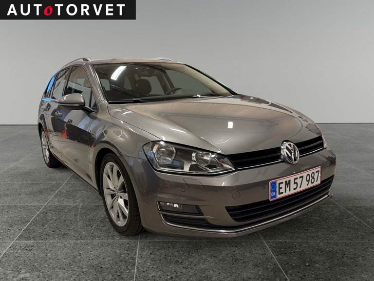 VW Golf VII 1,4 TSi 140 Highline Variant DSG BMT