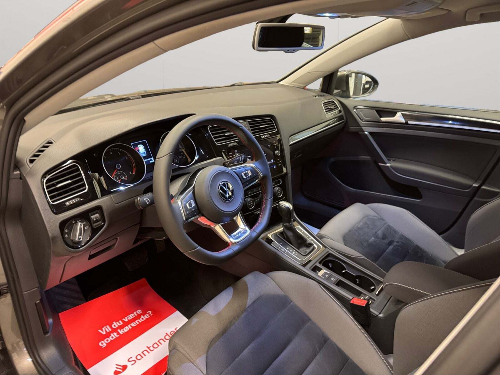 VW Golf VII 1,4 TSi 140 Highline Variant DSG BMT