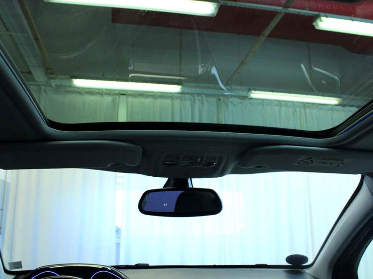 Peugeot 2008 1,2 PureTech 130 Allure+