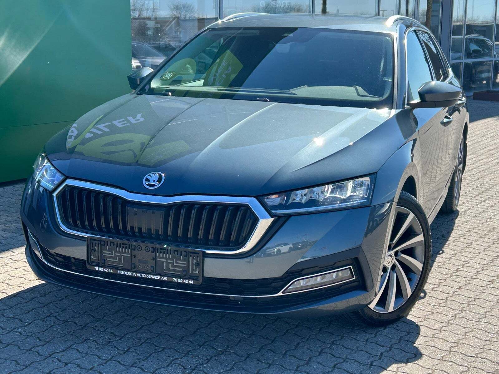 Skoda Octavia 2,0 TDi 150 Style First Edition Combi DSG