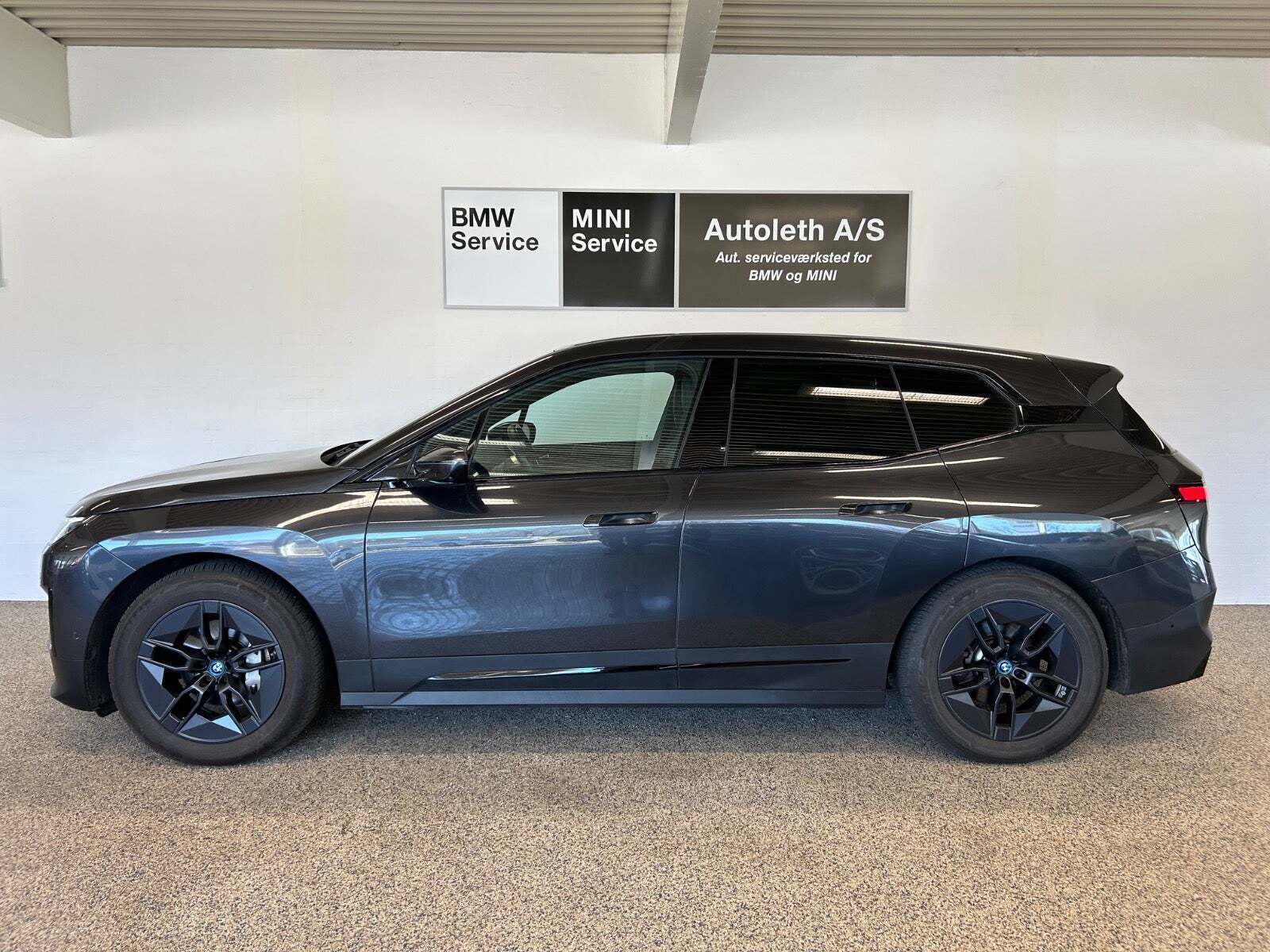 BMW iX xDrive40