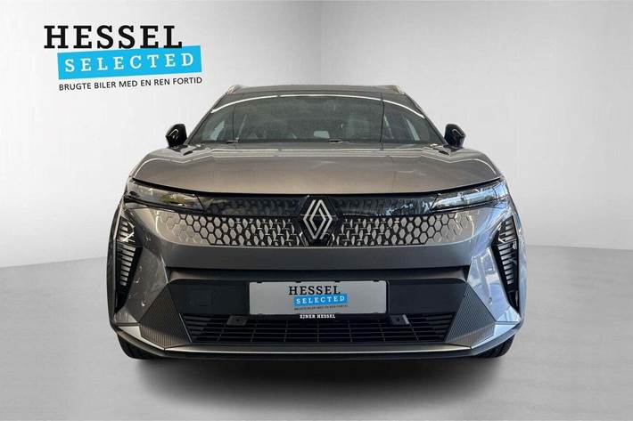 Grå Renault Scenic E-Tech fra 2024