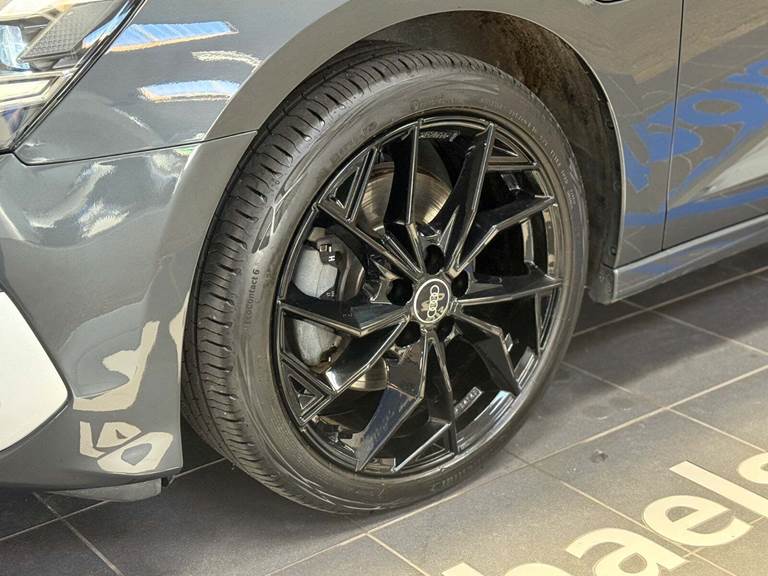 Audi A3 40 TFSi e Advanced Sportback S-tr.