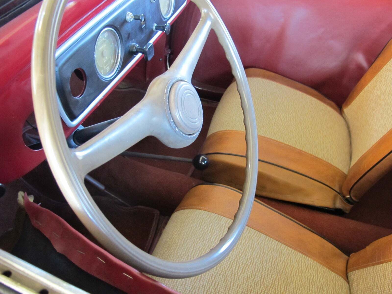 undefined Fiat Topolino fra 1954 set indefra