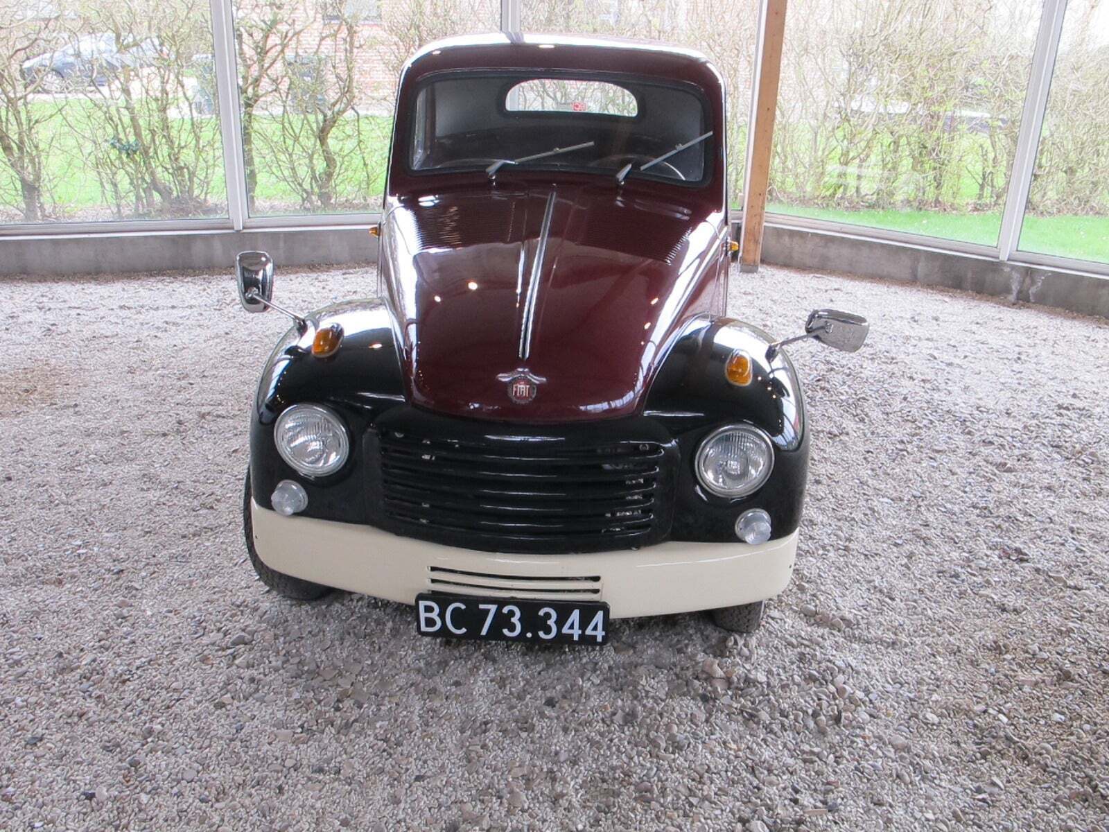 undefined Fiat Topolino fra 1954 set udefra