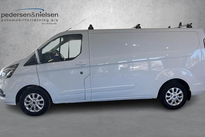 Hvid Ford Transit Custom fra 2020