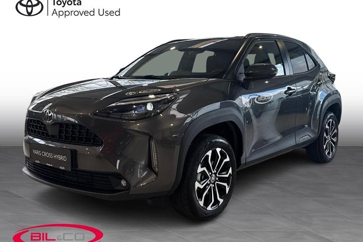 Grå Toyota Yaris Cross fra 2026 set udefra