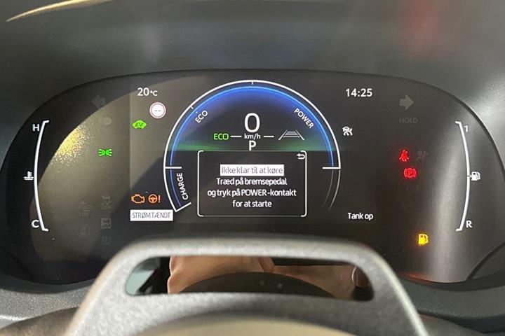 Grå Toyota Yaris Cross fra 2026