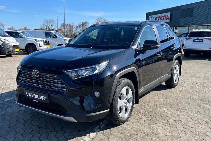 Sort Toyota RAV4 fra 2019