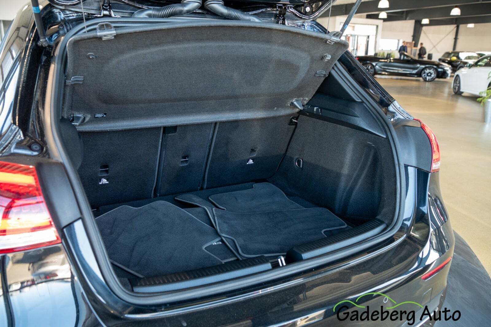 Sort Mercedes A200 fra 2020