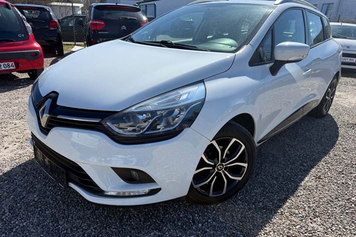 Hvid Renault Clio IV fra 2018