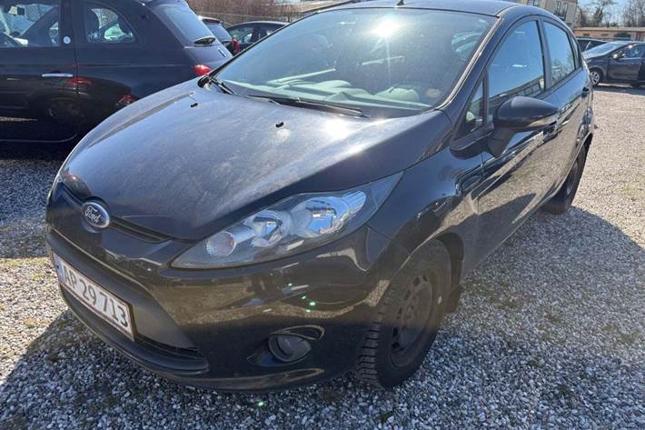Sort Ford Fiesta fra 2010