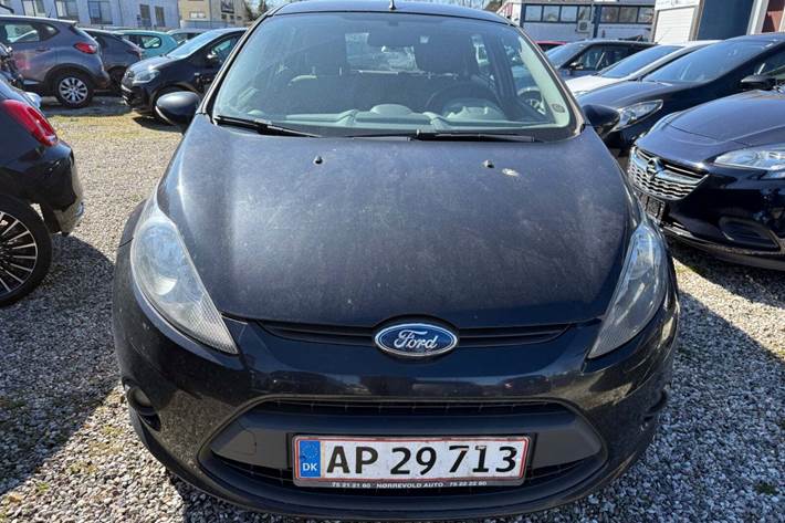 Sort Ford Fiesta fra 2010
