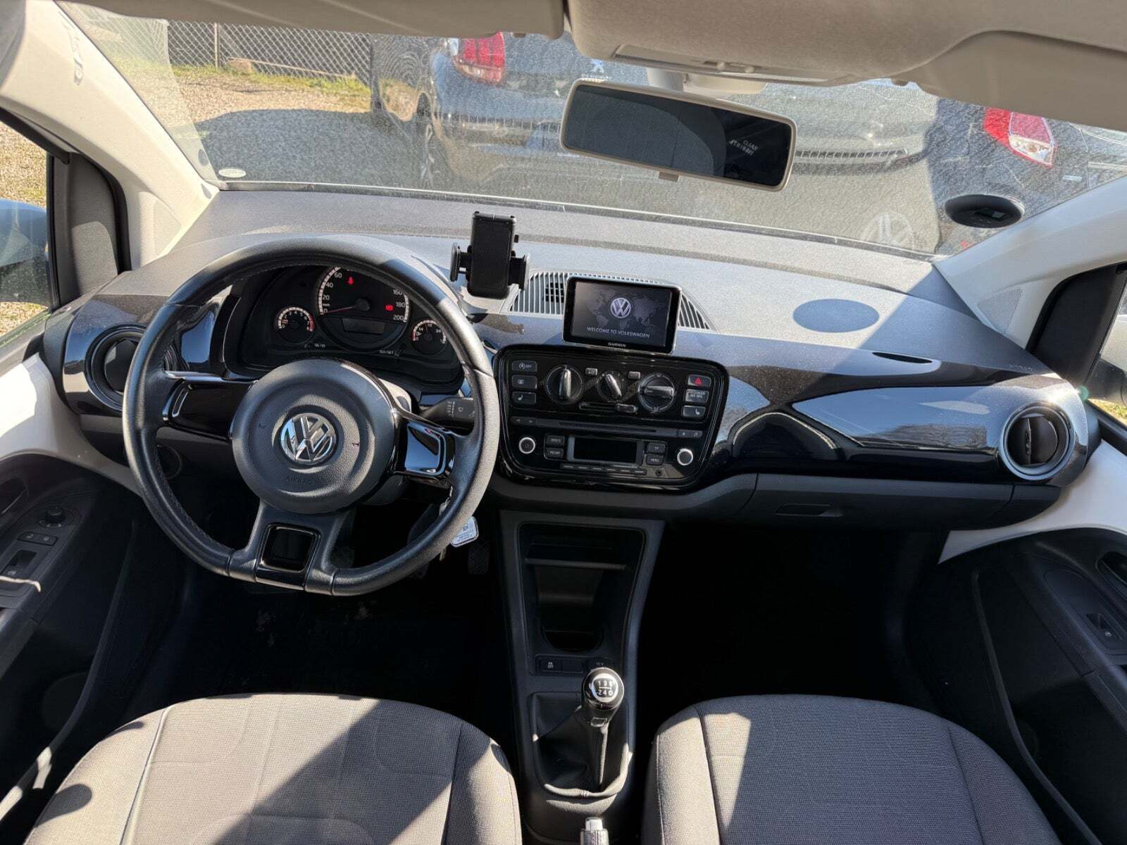 Hvid VW UP! fra 2014