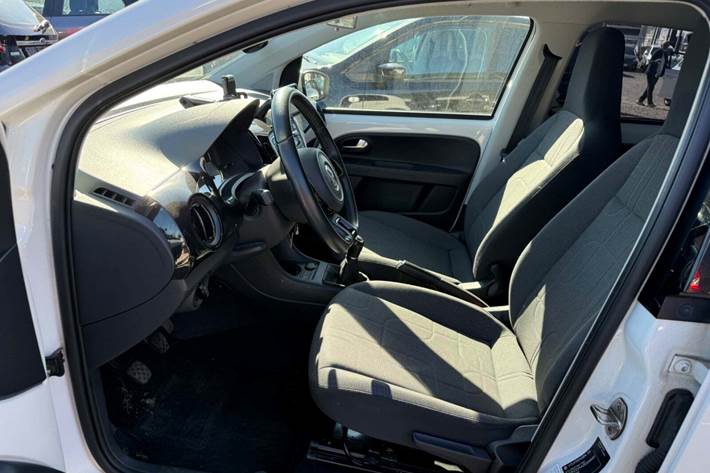 Hvid VW UP! fra 2014