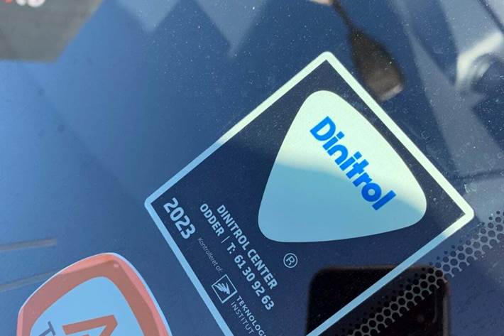 Sølv Toyota Yaris fra 2009