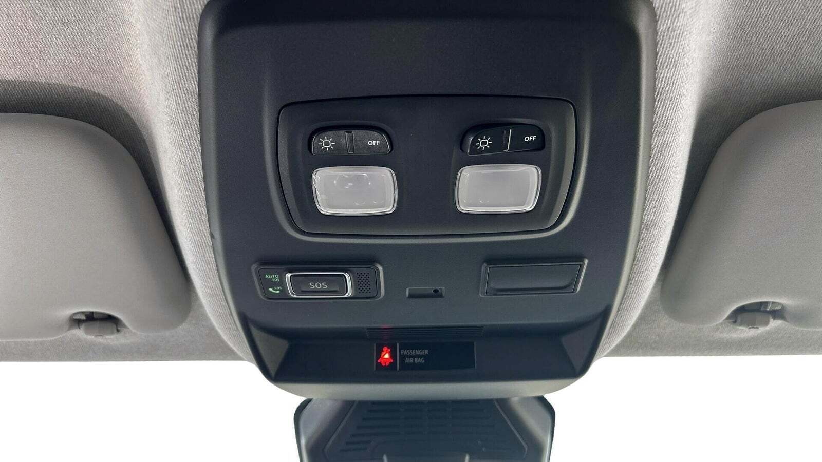 Hvid Renault Trafic fra 2025