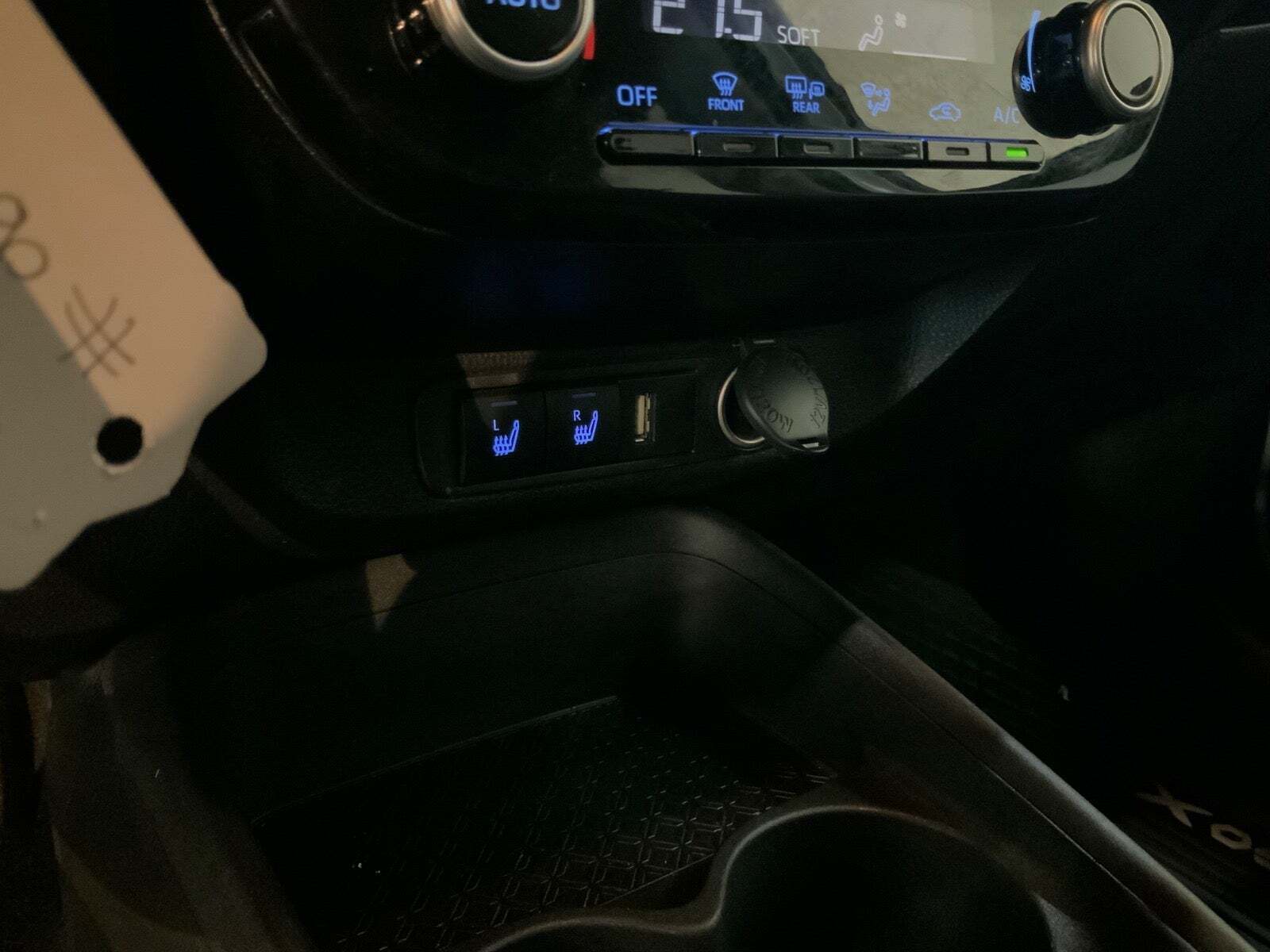 Hvid Toyota Aygo X fra 2022