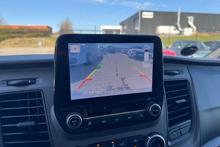 Hvid Ford Transit Custom 300 L2 fra 2021