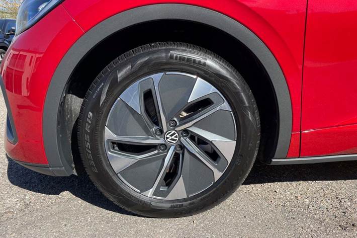 Rød VW ID.5 fra 2025