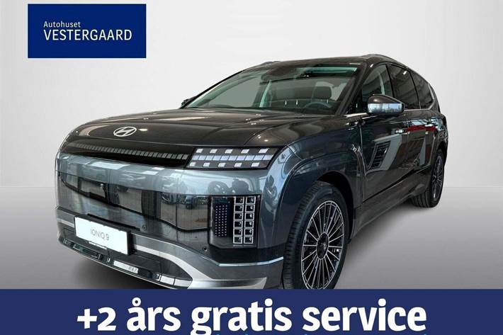 Grå Hyundai Ioniq 9 fra 2026 set udefra