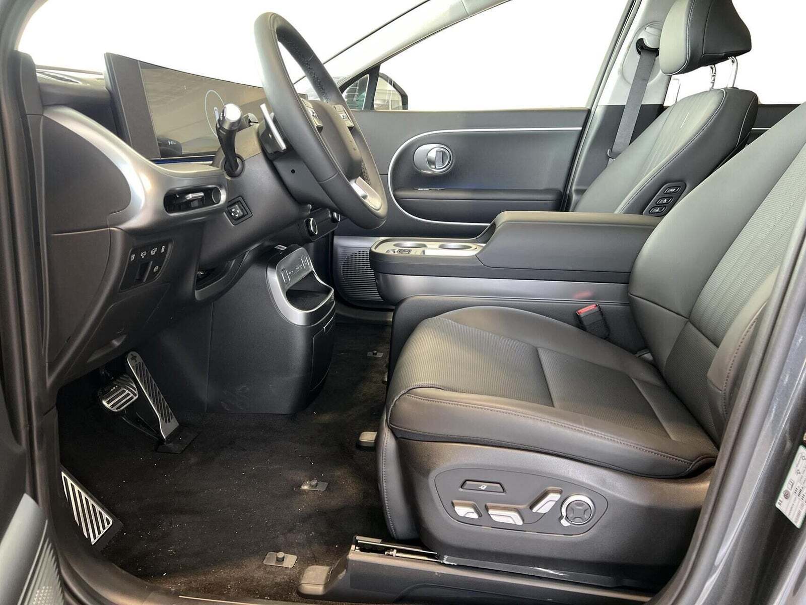 Hyundai Ioniq 9 110 Calligraphy 4WD 6prs