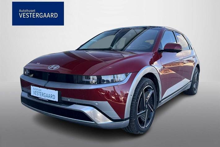 Rød Hyundai Ioniq 5 fra 2025