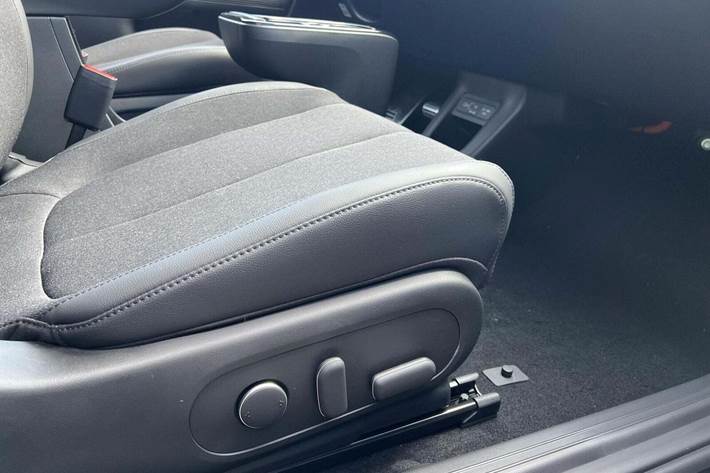 Blå Hyundai Ioniq 5 fra 2025