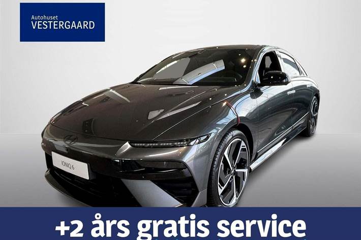 Grå Hyundai Ioniq 6 fra 2026 set udefra