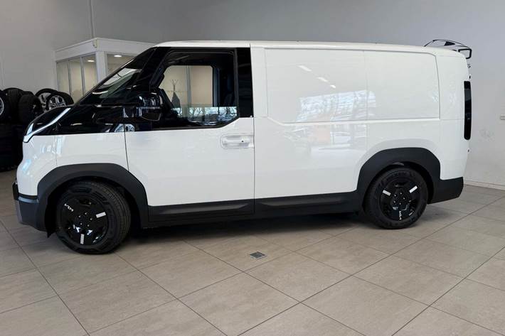 Hvid Kia PV5 fra 2026