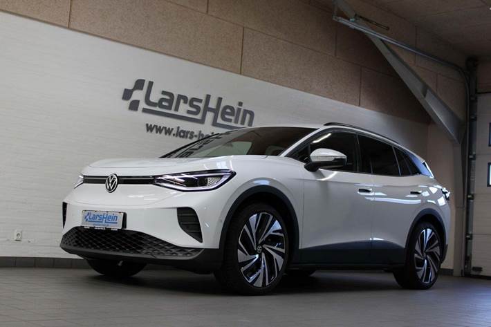 Hvid VW ID.4 fra 2025 set udefra