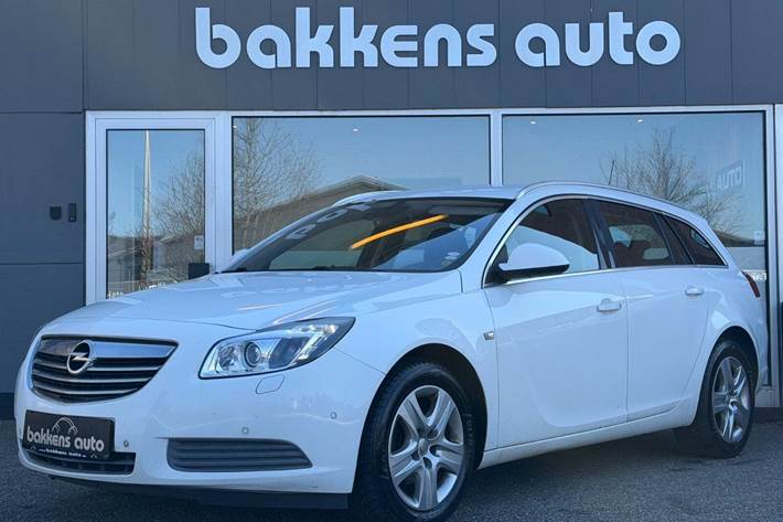 undefined Opel Insignia fra 2012