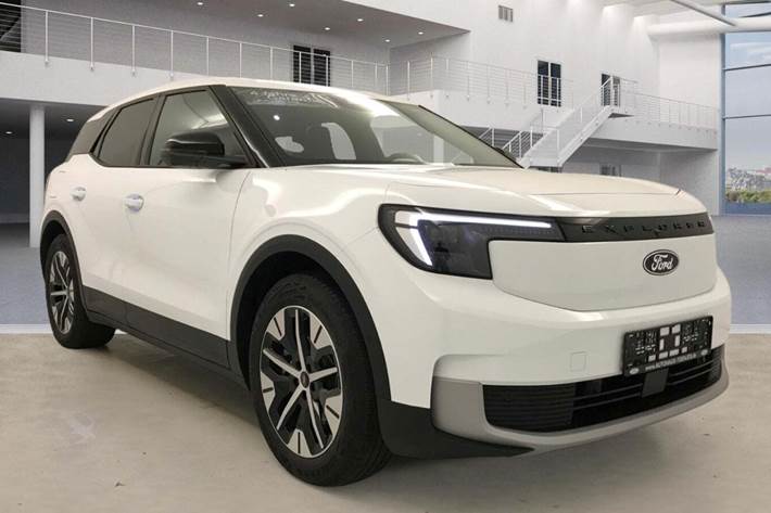 Hvid Ford Explorer fra 2024