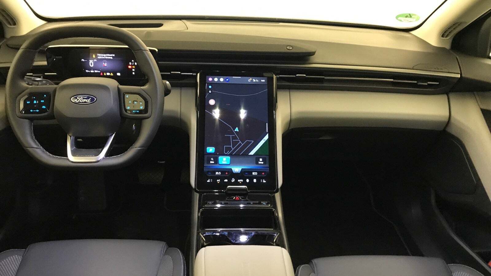 Ford Explorer 77 Select Extended Range