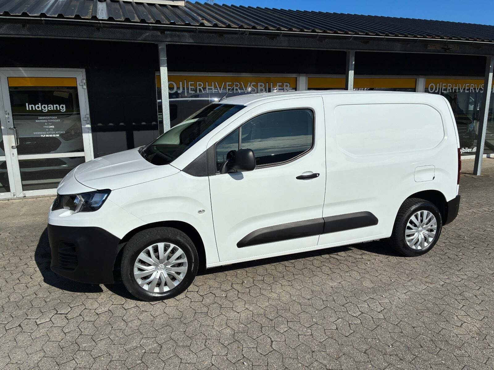 Peugeot Partner 1,5 BlueHDi 100 L1V1 Plus Van