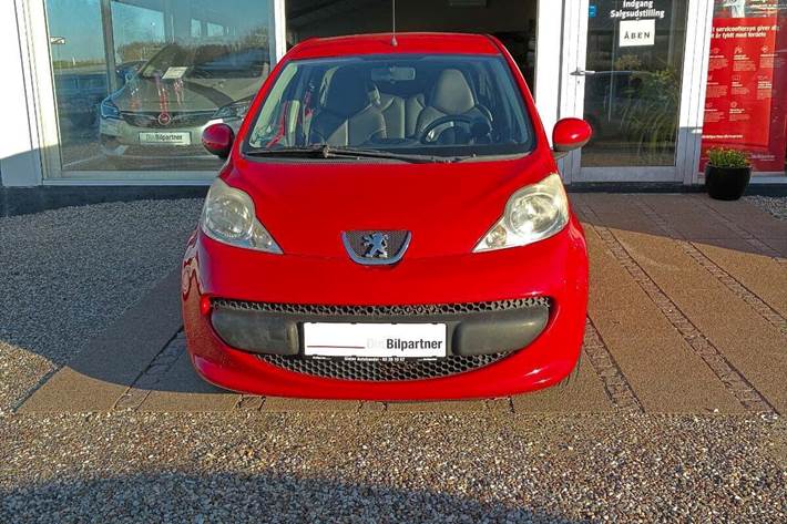 undefined Peugeot 107 fra 2009