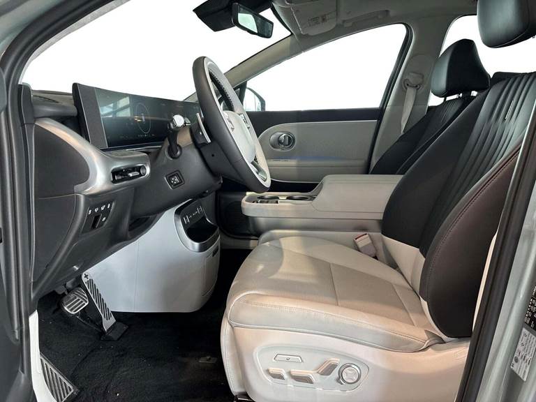 Hyundai Ioniq 9 110 Calligraphy Performance 4WD 7prs