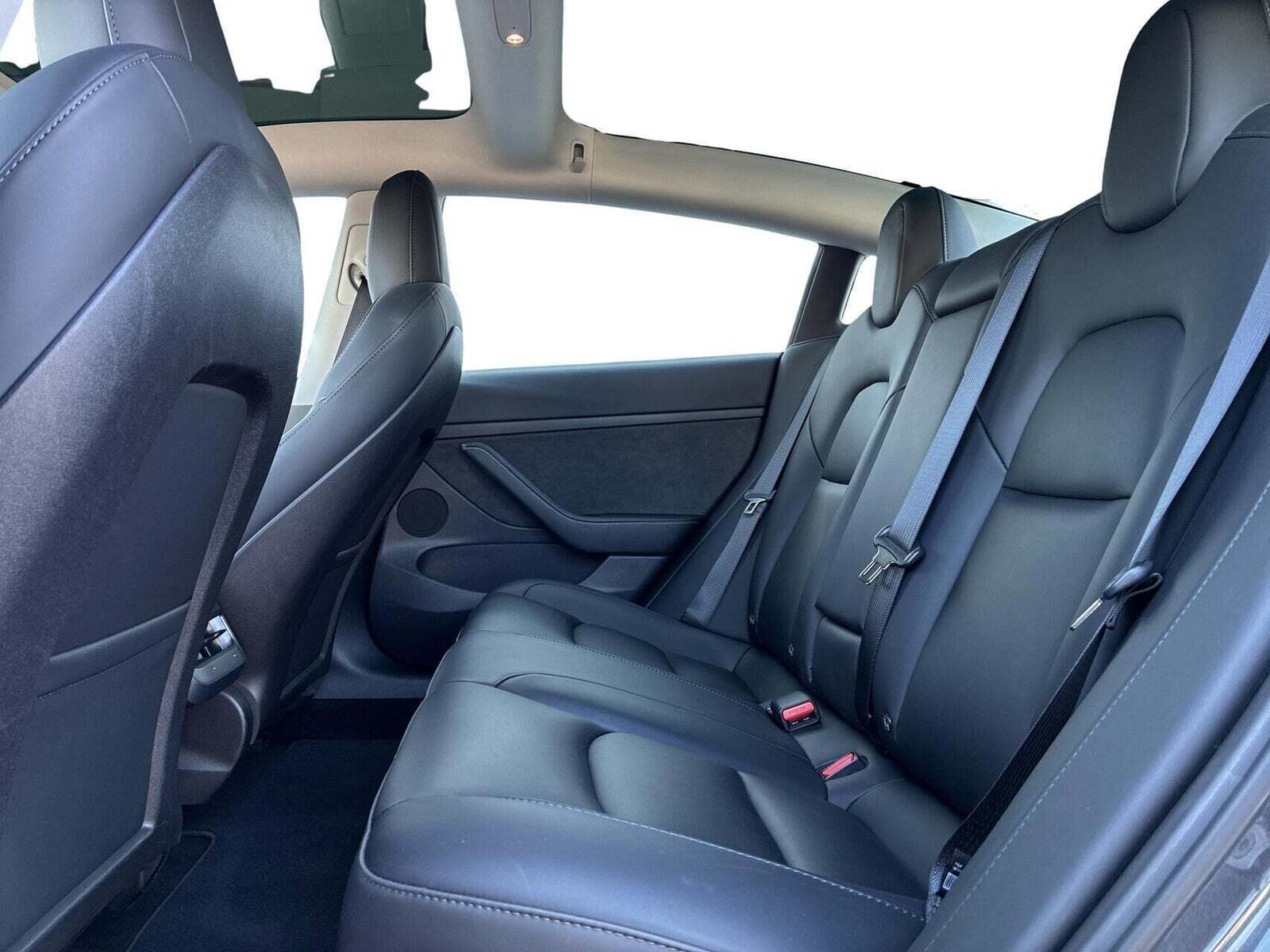 Tesla Model 3 Standard Range+ RWD