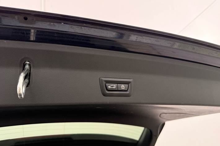 Sort BMW iX3 fra 2021