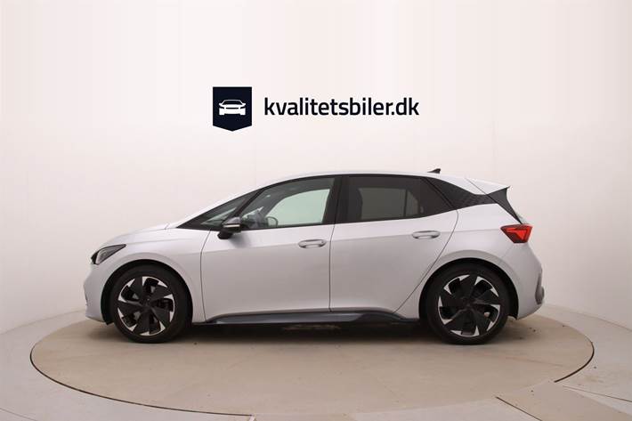 Sølv Cupra Born fra 2022