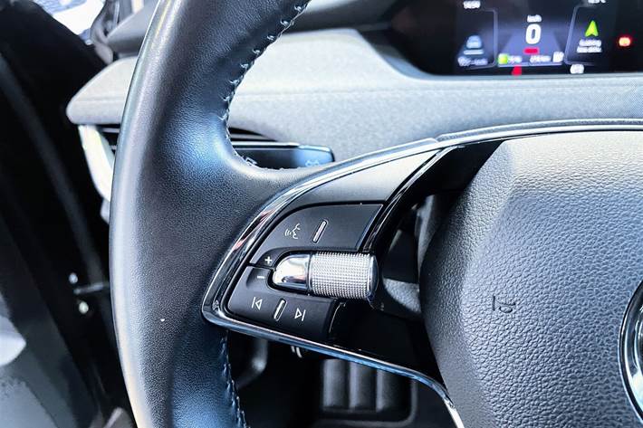 Sort Skoda Enyaq fra 2022