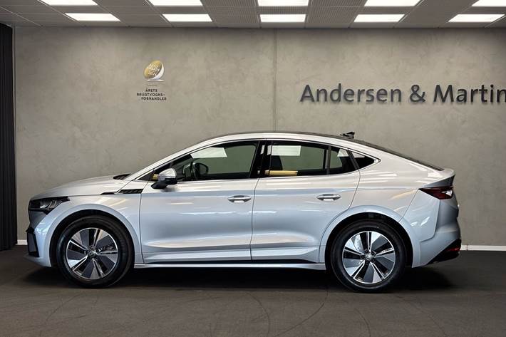 Sølv Skoda Enyaq fra 2023