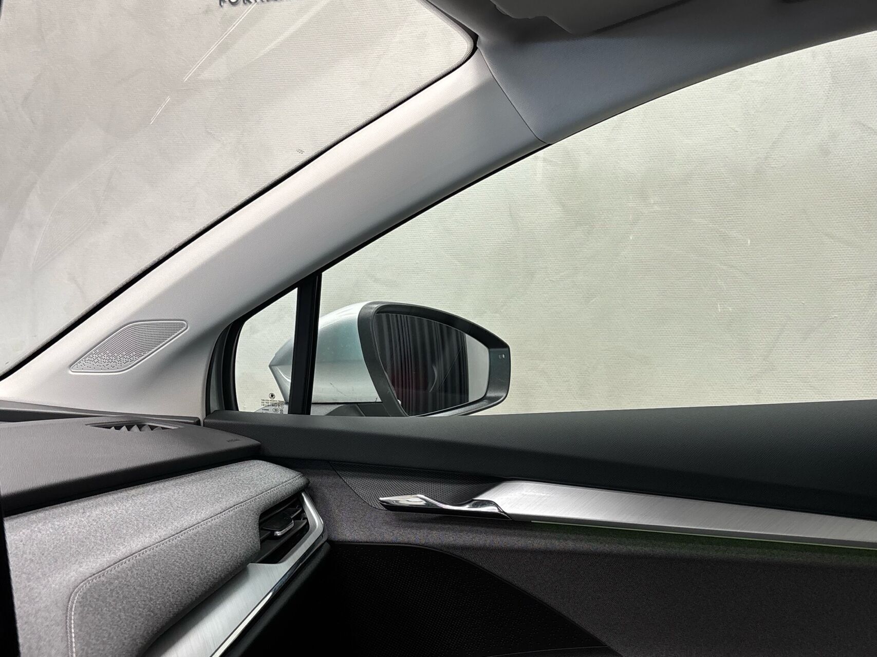 Sølv Skoda Enyaq fra 2023