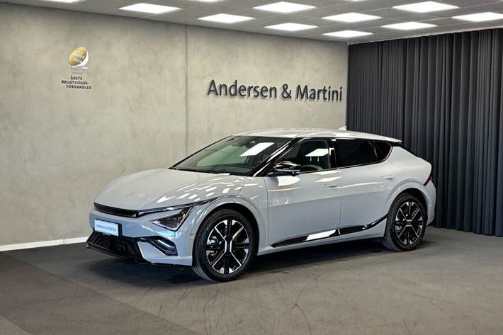 Grå Kia EV6 fra 2025