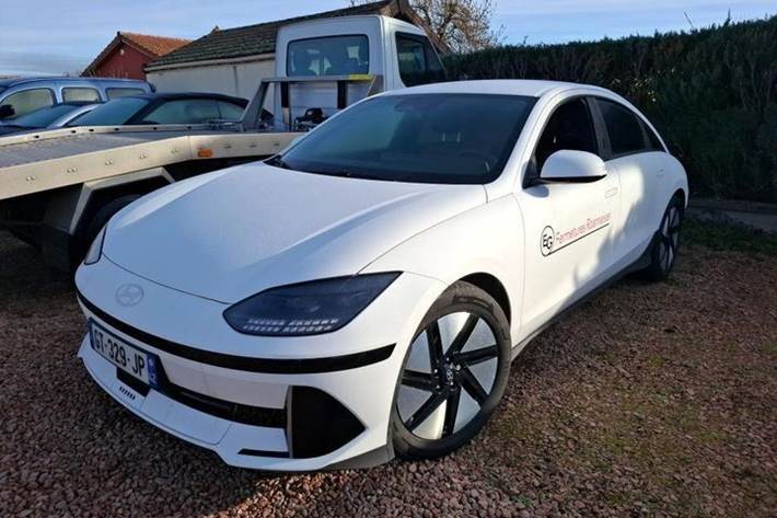 Hvid Hyundai Ioniq 6 fra 2023