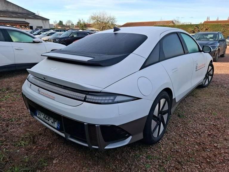 Hyundai Ioniq 6 Electric 77,4 kWh Advanced 229HK Aut.