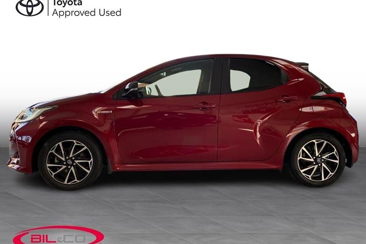 Rød Toyota Yaris fra 2021