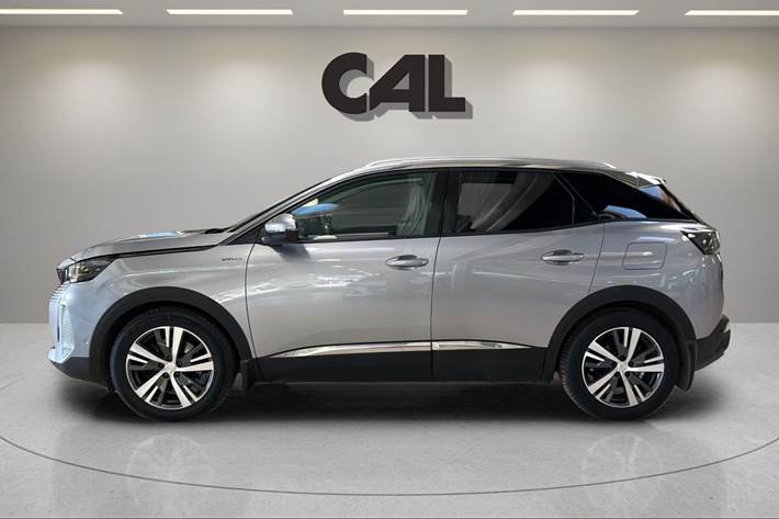 Sølv Peugeot 3008 fra 2021