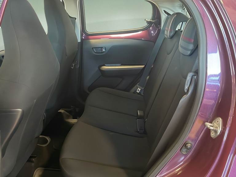 Peugeot 108 1,0 e-Vti Intense 69HK 5d