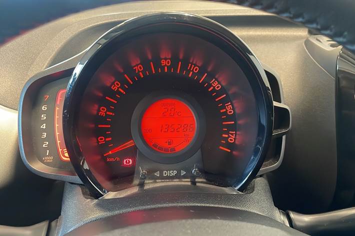 Lilla Peugeot 108 fra 2016